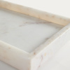 Bílý mramorový tác Kave Home Serela 35 x 18 cm -fv-interier-25