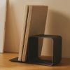 Černá kovová zarážka na knihy Kave Home Mistra 10 cm -fv-interier-25