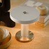 Bílá kovová stolní LED lampa Trezzi -fv-interier-25