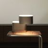 Šedá kovová stolní lampa Kave Home Tanden -fv-interier-25