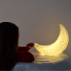 Bílá porcelánová stolní LED lampa My Tiny Moon -fv-interier-25