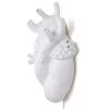 Bílé porcelánové nástěnné světlo Heart -fv-interier-25