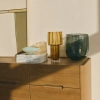 Šedá skleněná váza Kave Home Sirau Ø25 cm -fv-interier-25