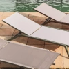 Hnědo-béžové hliníkové zahradní lehátko kave Home Capraia -fv-interier-25