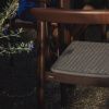 Hnědá zahradní židle s výpletem kave home Erice -fv-interier-25