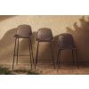 Hnědá plastová barová židle kave home Quinby 75 cm -fv-interier-25
