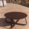Hnědý zahradní stolek kave home Tamaris Ø 80 cm -fv-interier-25