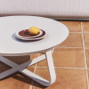 Krémový zahradní stolek kave home Tamaris Ø 80 cm -fv-interier-25
