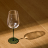 Zelená sklenička na víno Kave Home Irides 430 ml -fv-interier-25a