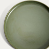 Zelený keramický dezertní talíř Kave Home Uilo 21 cm -fv-interier-25