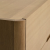 Dubová komoda Kave Home Arelida 100 x 50 cm -fv-interier-25