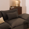 Hnědá pohovka Kave Home Anarela 310 cm s odnímatelným potahem -fv-interier-25