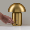 Zlatá kovová nabíjecí stolní LED lampa Nova Luce Pois -fv-interier-25