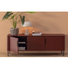 Červený dřevěný TV stolek Gunnar 154 x 44 cm -fv-interier-25