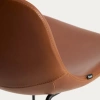 Koňakově hnědá koženková barová židle Kave Home Zahara 65 cm III. -fv-interier-25
