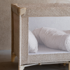 Béžová bouclé cestovní postýlka Quax Cot 120 x 60 cm -fv-interier-25
