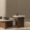 Ořechový konferenční stolek Arlom ⌀80 cm -fv-interier-25