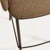 Hnědá čalouněná barová židle Kave Home Maina 65 cm -fv-interier-25