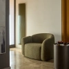 Zelené čalouněné křeslo Kave Home Corvena 98 cm -fv-interier-25