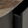 Hnědý dubový konferenční stolek Kave Home Nemore 140 x 60 cm -fv-interier-25