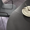 Černý skleněný rozkládací jídelní stůl Kave Home Vashti 120/160 x 120 cm -fv-interier-25