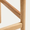 Dřevěná barová židle Kave Home Evera 67 cm s čalouněným sedákem -fv-interier-25