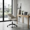 Bílá čalouněná konferenční židle Kave Home Einara -fv-interier-25