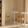 Dubová barová židle Kave Home Ludara 66 cm -fv-interier-25