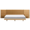 Dubová postel Kave Home Norlen 180 x 200 cm s nočními stolky