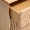Dubová komoda Kave Home Norlen 120 x 50 cm -fv-interier-25