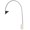 Černá kovová stojací lampa Angel Cerdá No. 8104, 210 cm