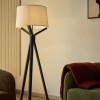 Černá stojací lampa Kave Home Ubira 150 cm -fv-interier-25