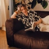 Tmavě hnědá sametová rozkládací pohovka Martina 280 cm, levá -fv-interier-25